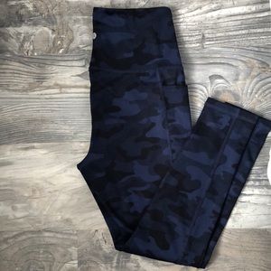 Danskin Blue Camo Leggings with Pockets